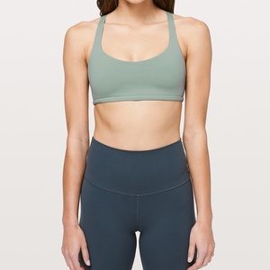 Lulu lemon free to be sports bra